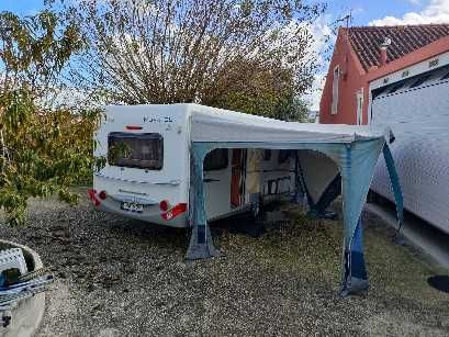 Caravana Hymer modelo Nova GL