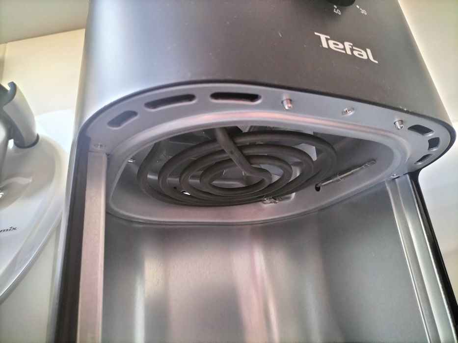 Urządzenie air fryer