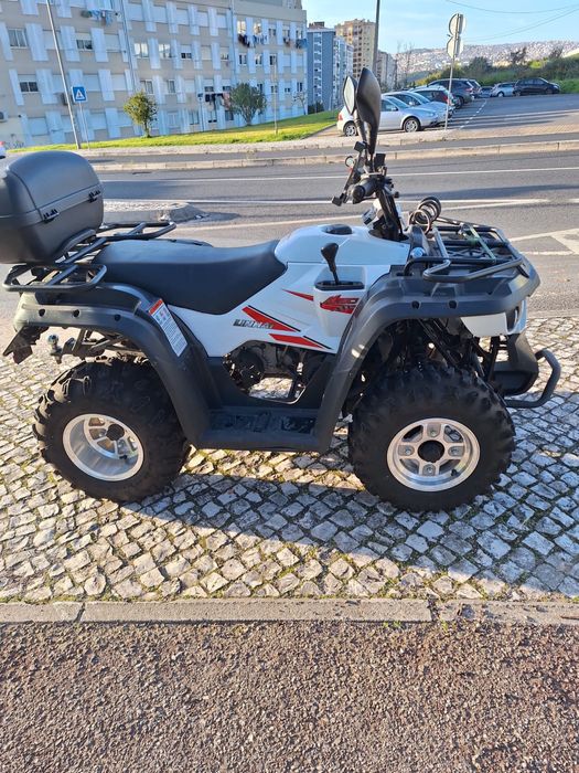Moto 4 Linhai 150
