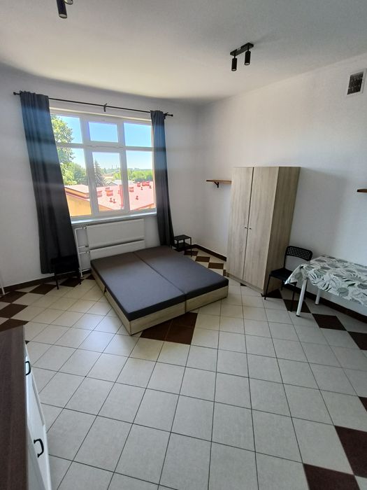 Kawalerka do wynajęcia | centrum miasta | 3 piętro - Widok 4