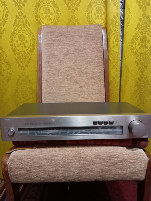 Продам тюнер тюнер