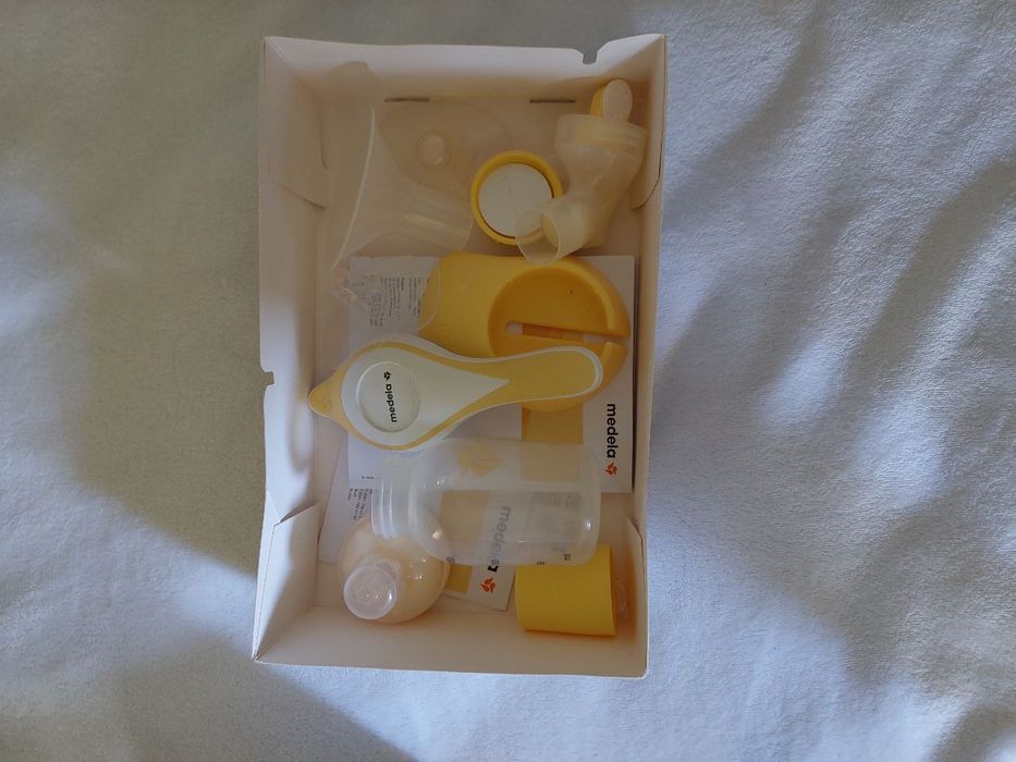 Молокоотсос Medela harmony