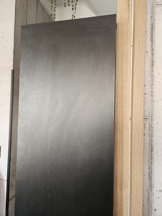 Szafka w stylu loftowym