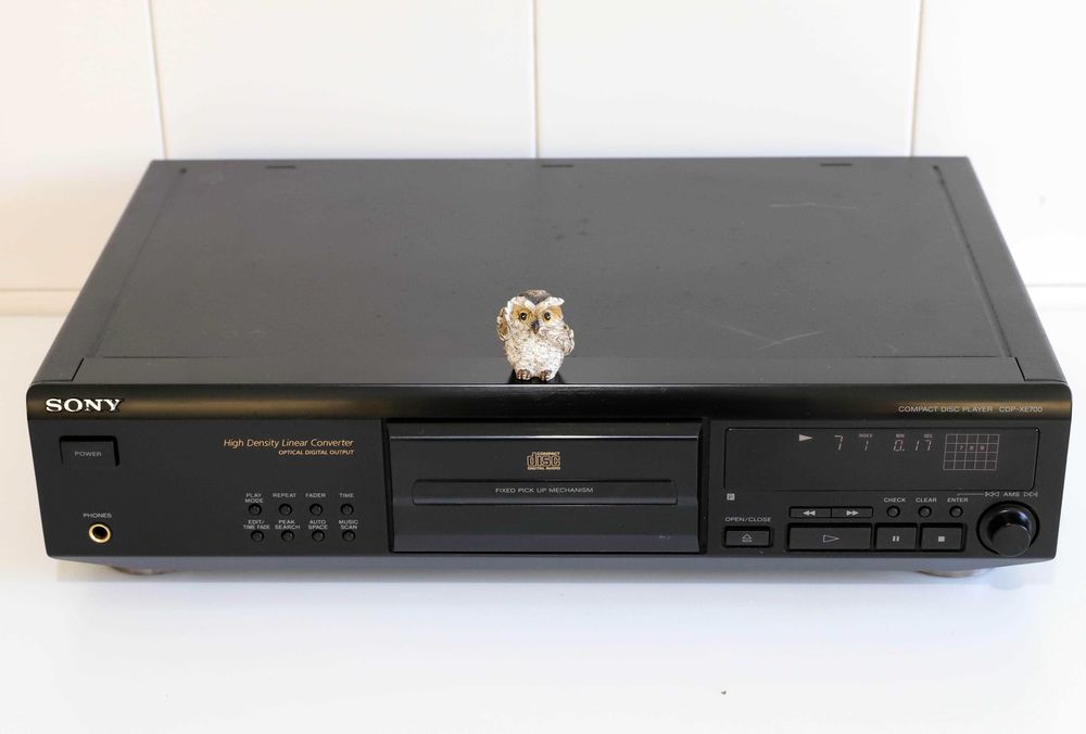 Sony CDP-XE700 Compact Disc Player