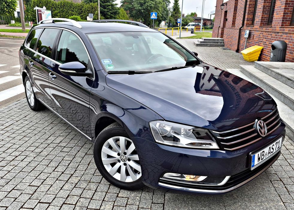 Śliczny Volkswagen Passat 2014 Rok *Klimatron*Alu*NAVI*Bezwypadkowy!