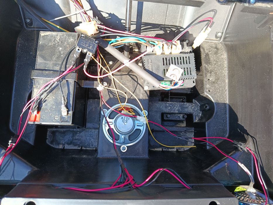 Auto Jeep na akumulator