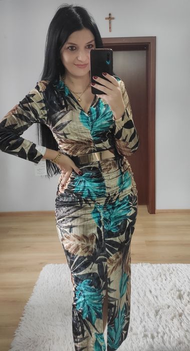 Sukienka długa maxi welur