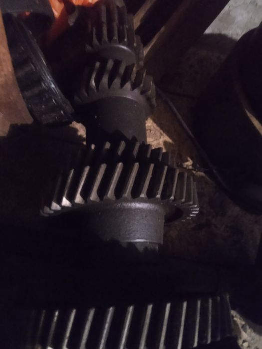 Запчастини на камаз