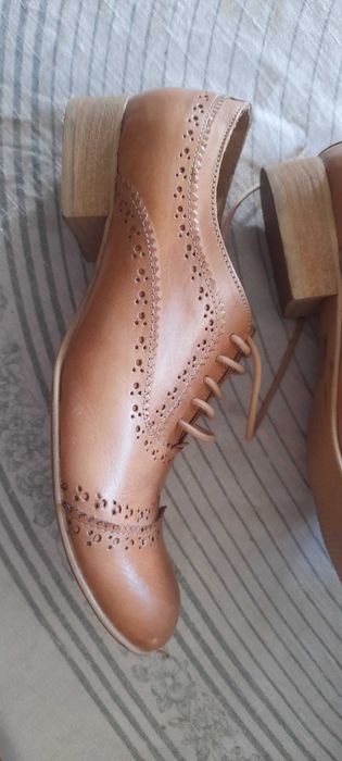 Buty włoskie ze skóry typu oxfordki 37