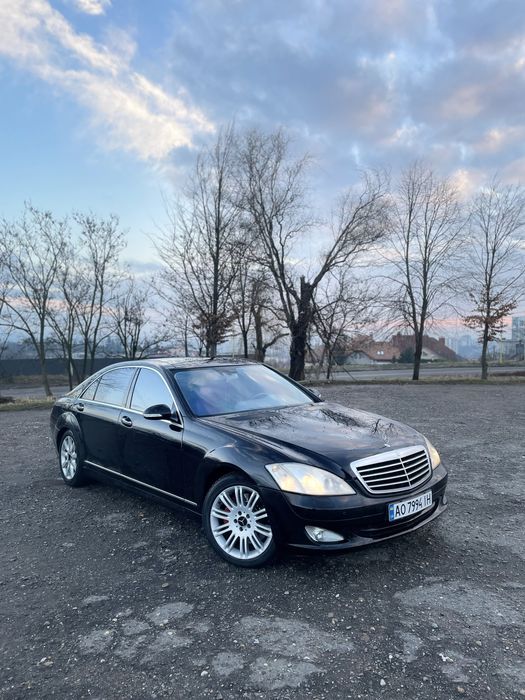 Продаж Mercedes Benz w221 s550 4matic