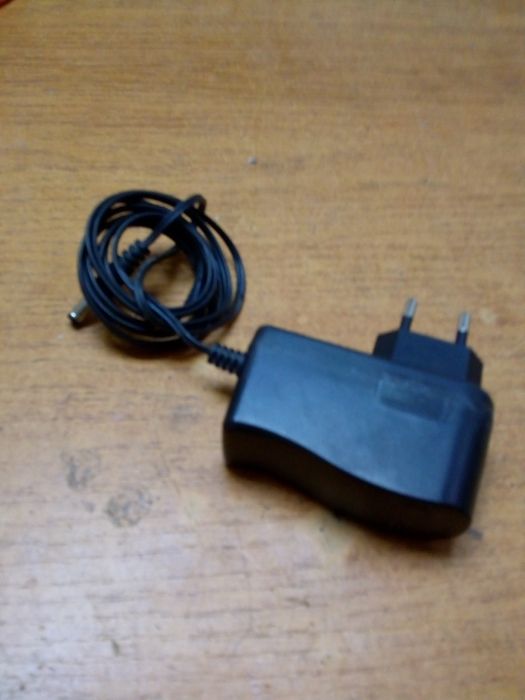 Блоки живлення 4,2-12V