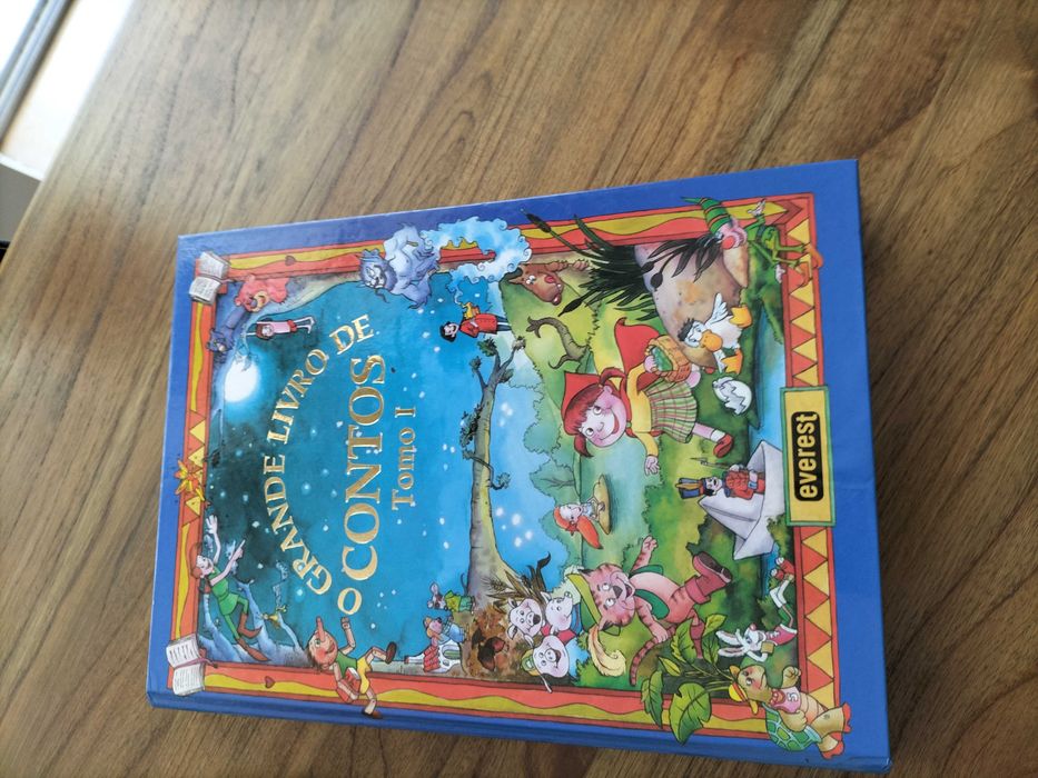 Livros de contos e fábulas