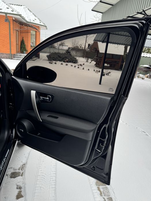 Продам  Nissan Qashqai+2 2012