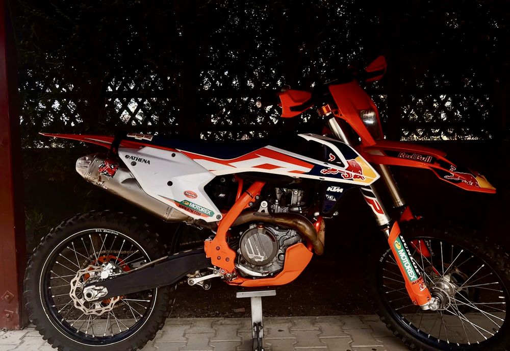 KTM
