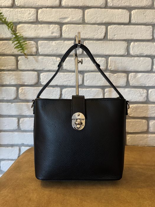 Listonoszka czarna skórzana damska skóra naturalna