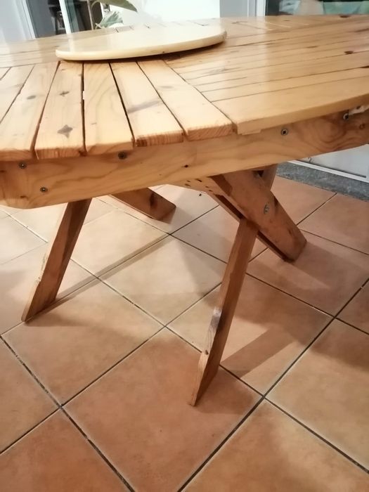 Mesa de Madeira Rústica