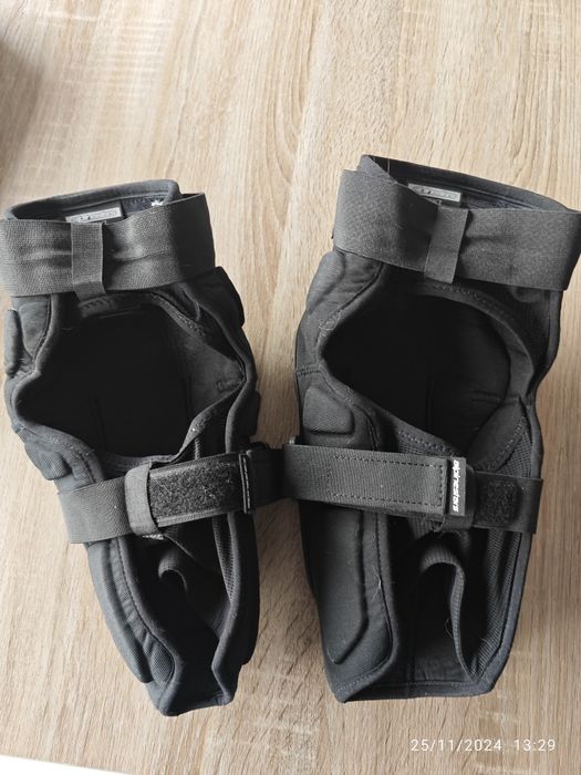 Joelheiras Alpinestar impact plasma pro