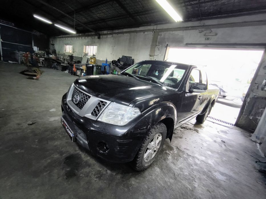 Nissan Navara 2.5cc  190 CV