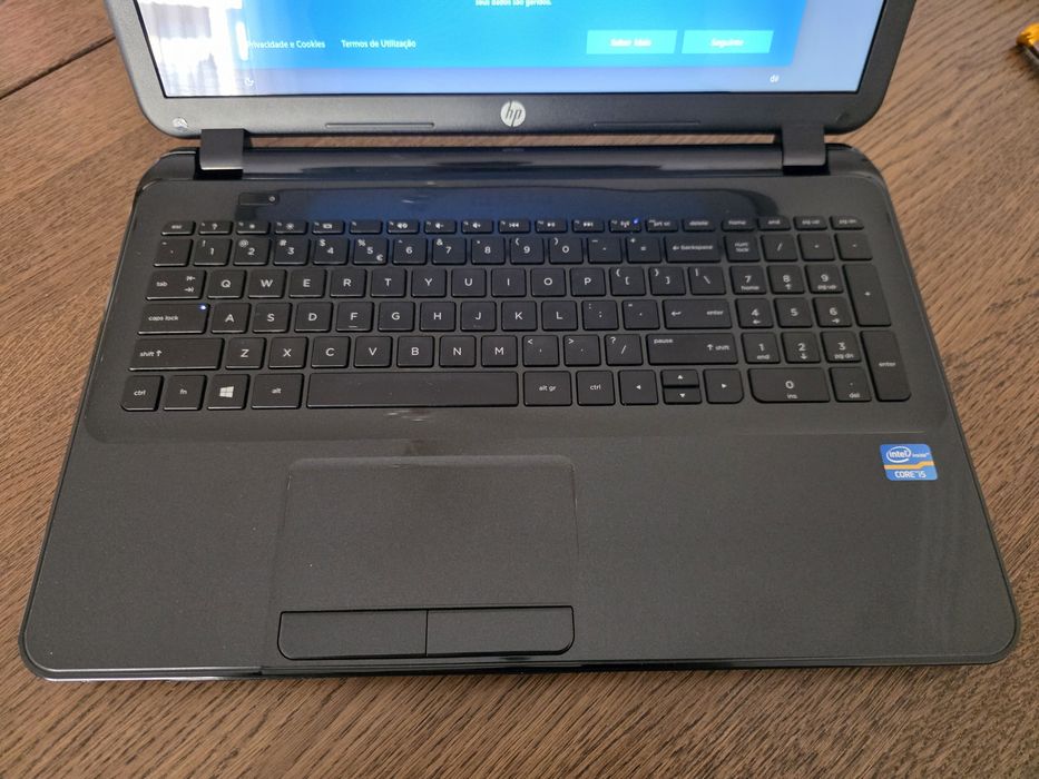 HP i5 SSD 128GB 8GB ram