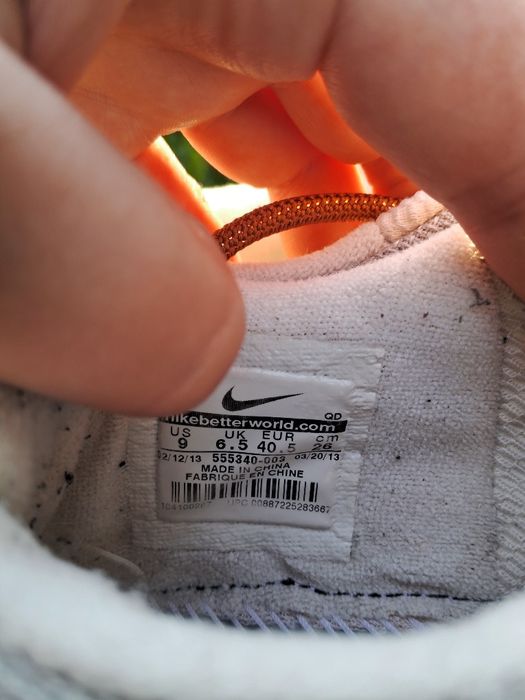 Жіночі кросівки Nike