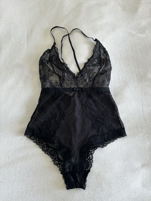Vzarne koronkowe body bielizna