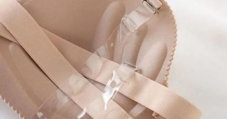 Гладкий бюстгальтер с пуш ап без бретелек