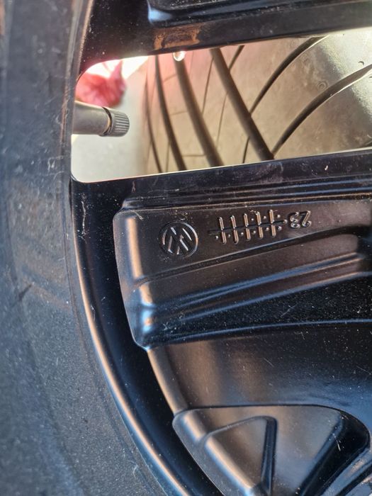 235 /55R19 105 VXL //255/50R19 107VXLдиски на volkswagen id 4 /id 5