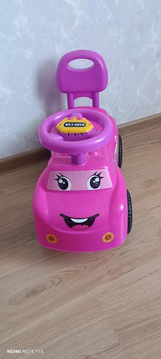 Машинка, толокар