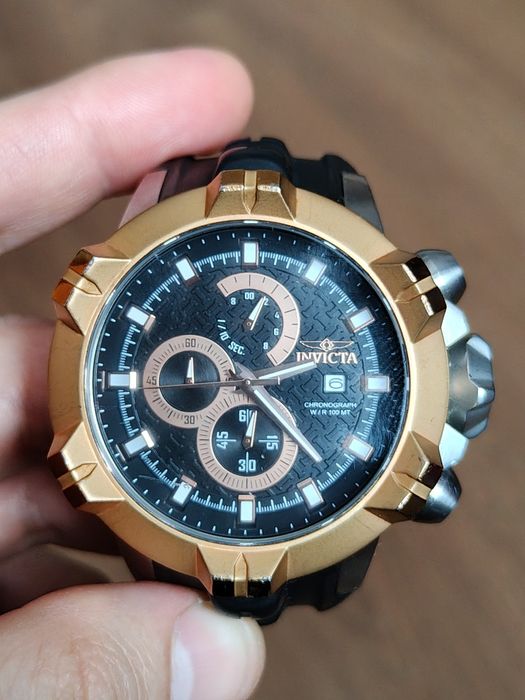 Invicta chronograph model 16902