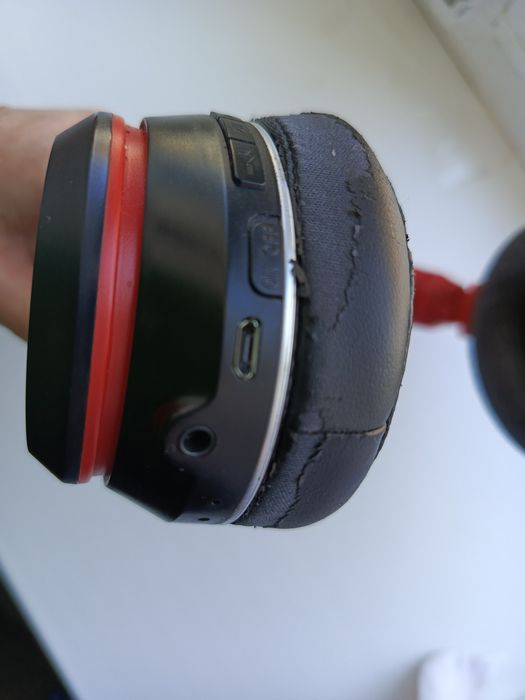 Беспроводные Bluetooth наушники Lenovo HD200