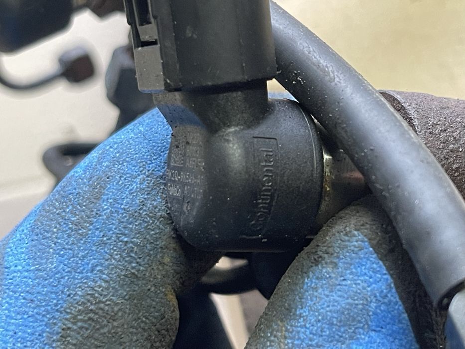 Форсунки форд транзіт 2.2 євро 5. Форсунки BK2Q-9K546-AG.