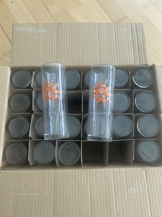 Copos novos de agua (frize) novos