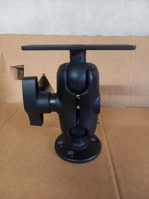 Кронштейн поворотный для эхолота. -RAM