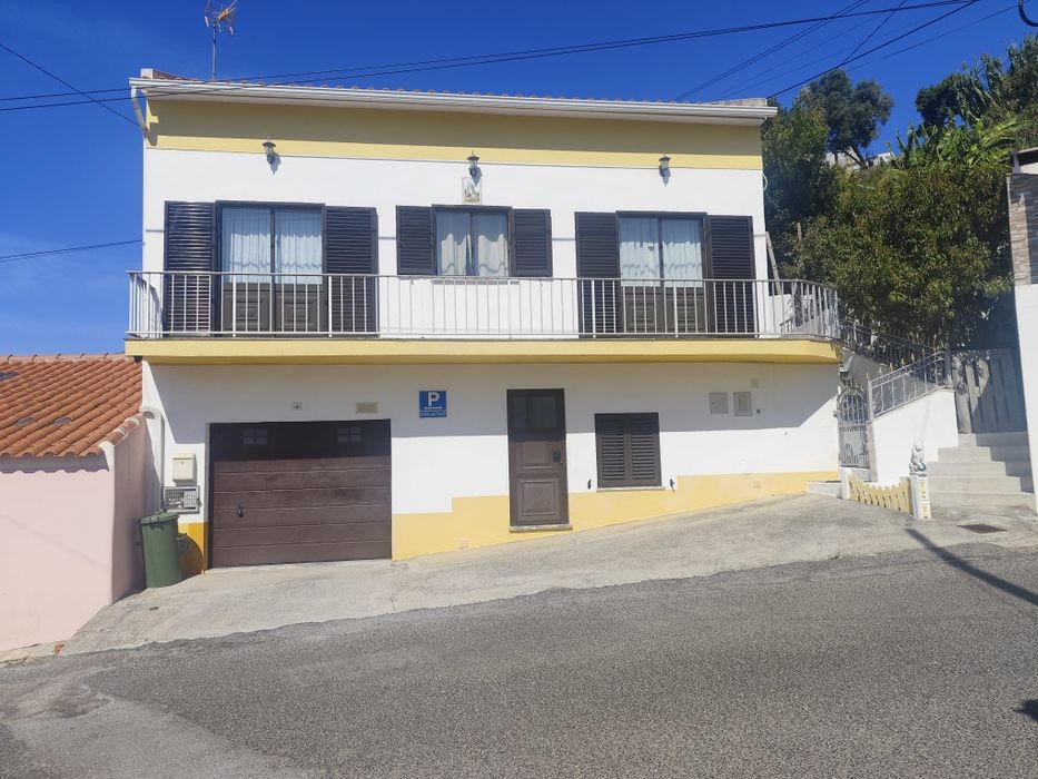 Vendo Vivenda Nadrupe/ Lourinhã