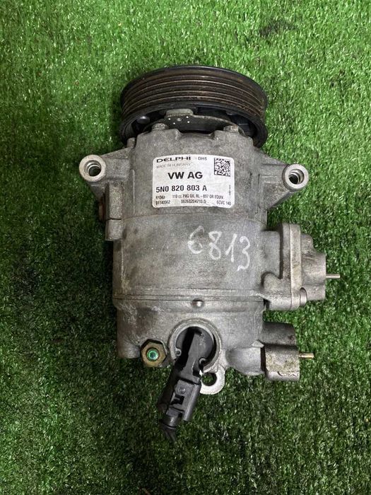 Компресор кондиціонера VW Passat — 5N0820803A / Оригінал