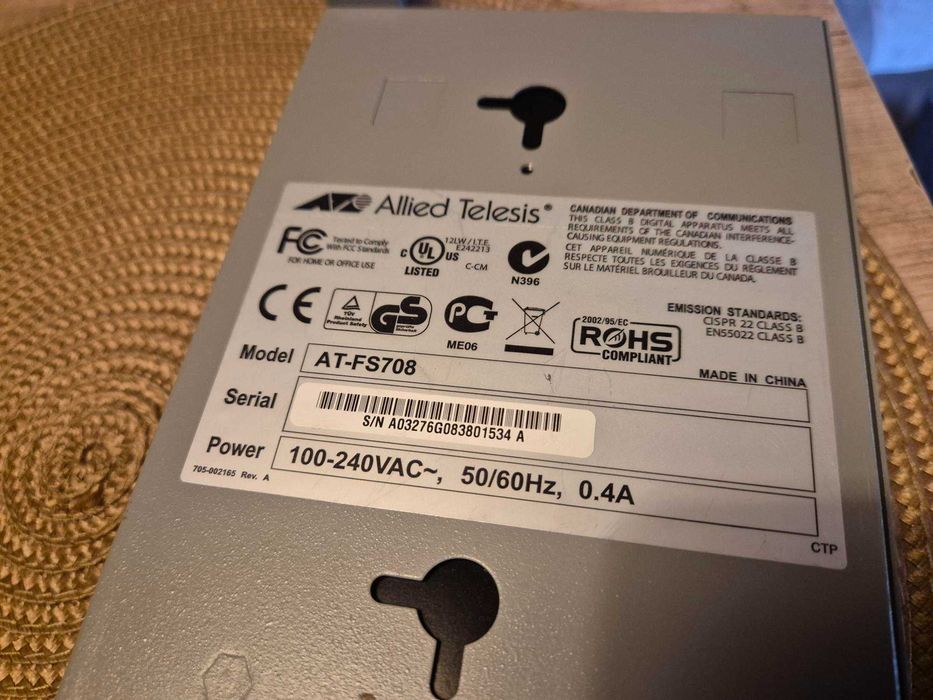 Switch Allied Telesis 8x10/100 Mbps AT-FS708LE