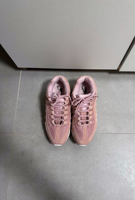 Кросівки Nike