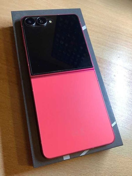 Samsung Galaxy Z Flip 7 256GB