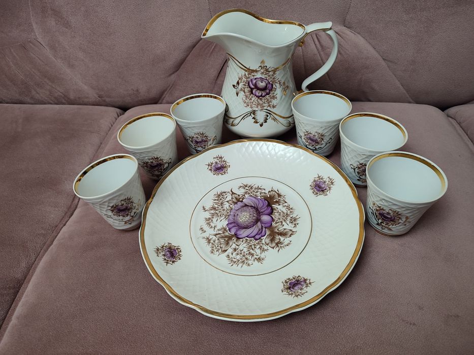 Продам комплект посуды для холодных напитков.