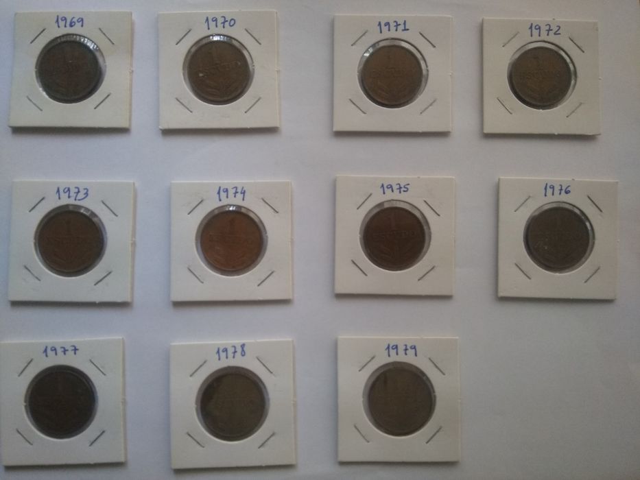 Lot of 11 Portuguese Republic 1 Escudo Coins (1969–1979)