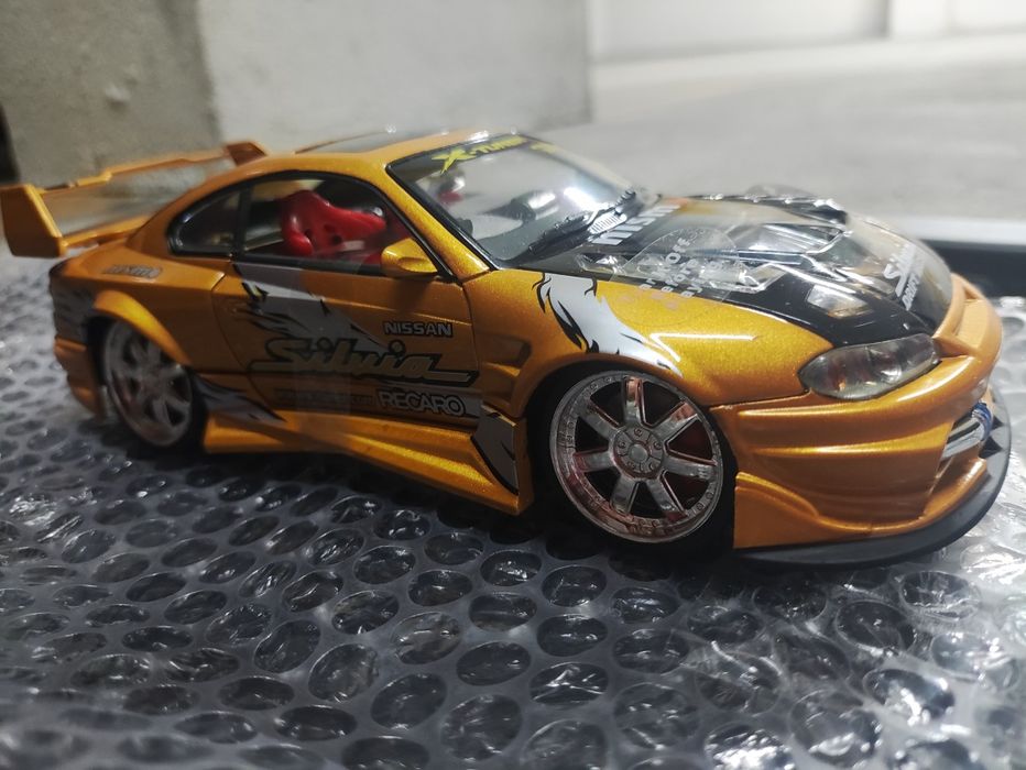 Nissan Silvia S15 1/24 kentoys c/led