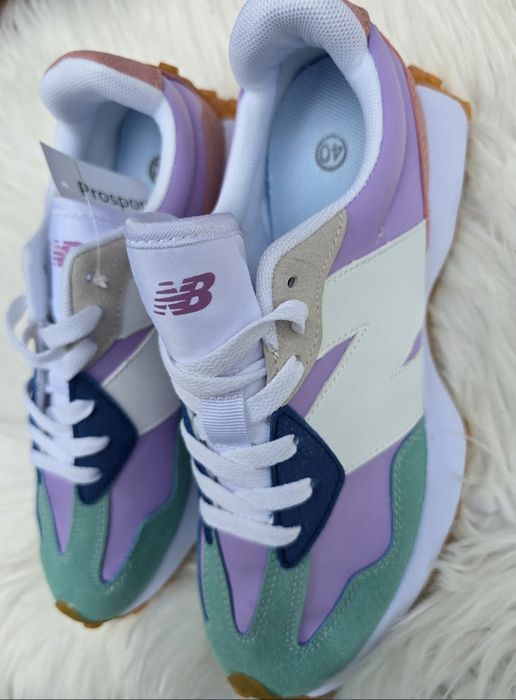 Buty damskie sportowe 39 Wyprzedaż