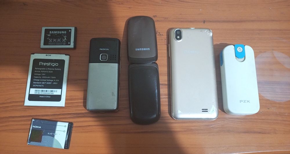 Срочно! Мобильные телефоны, Nokia 6300, повербанк