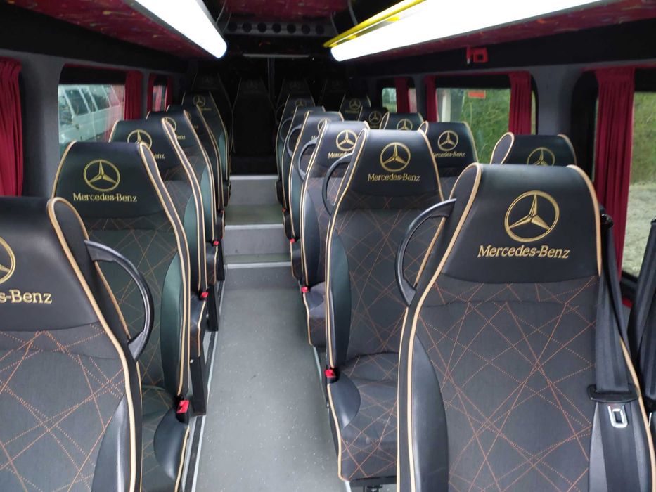 Wynajem VIP busów autokaròw przewóz osób,pracowników transport lotnisk