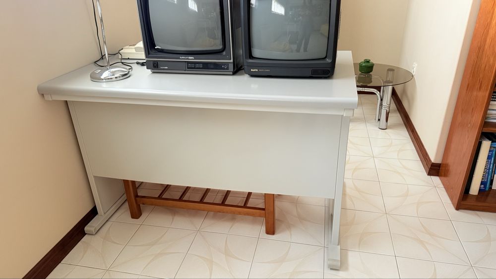 Movel de escritorio.