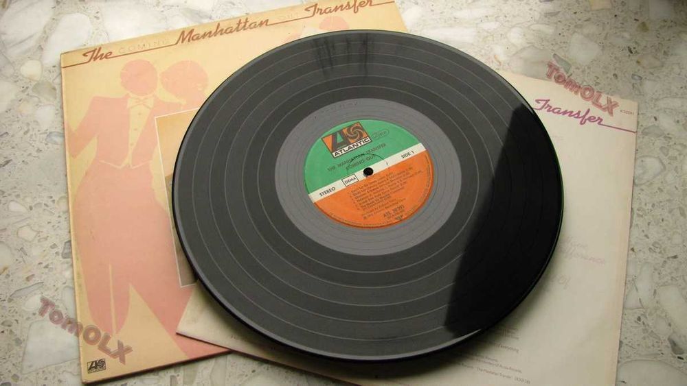 Płyta winylowa - The Manhattan Transfer - Coming Out - winyl stan EX