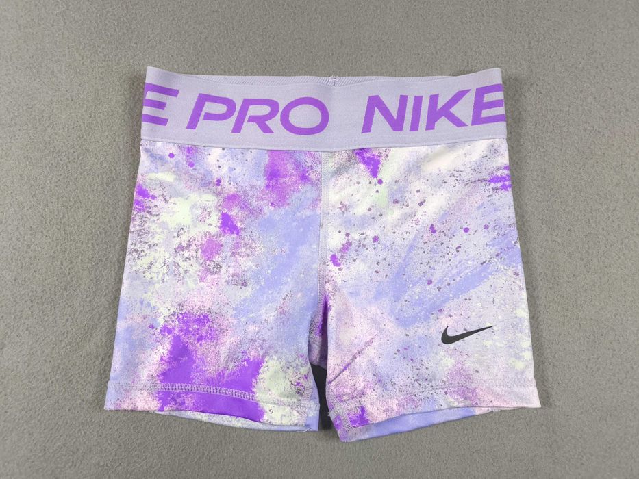 женские шорты-велосипедки Nike Pro Dri-FIT в цвете Oxygen Purple, S