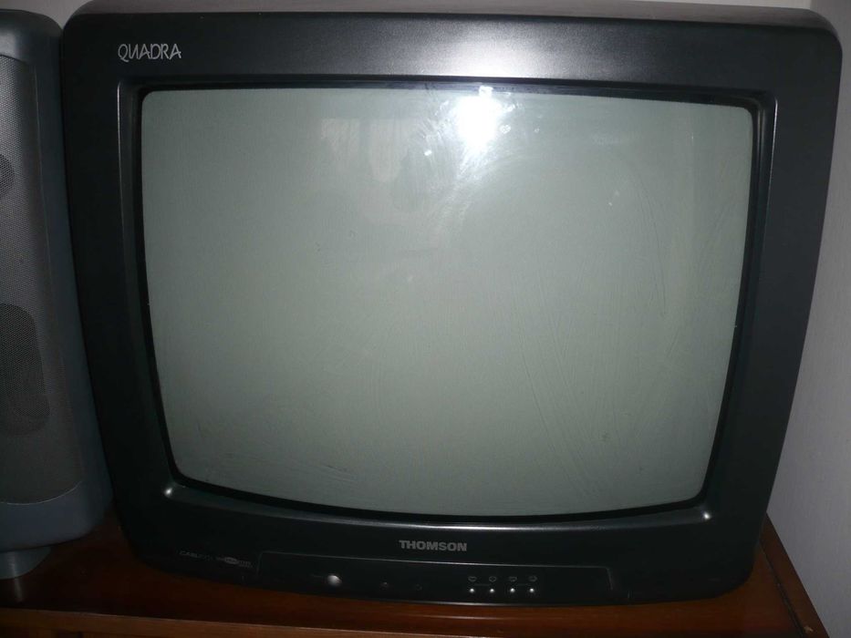 Telewizor Thomson z czasów PRL - sprawny