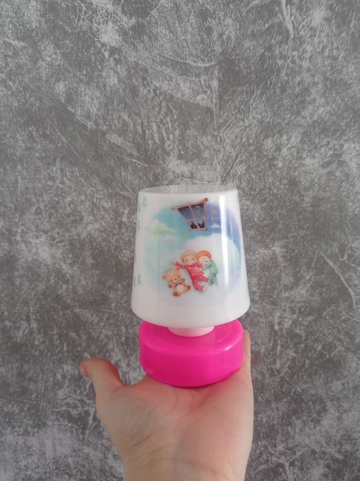 Lampa dziecięca na baterie