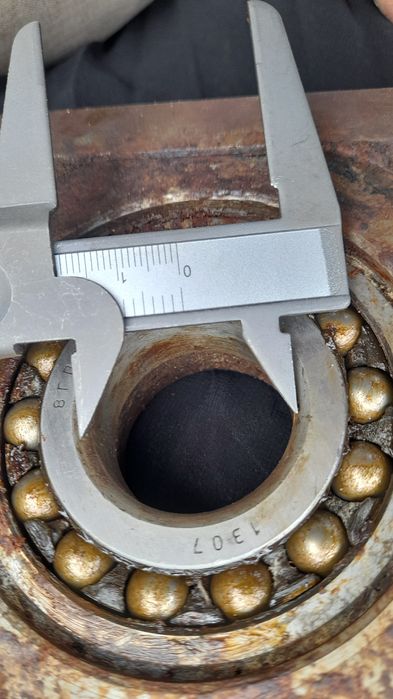 Корпуса з радянськими підшипниками